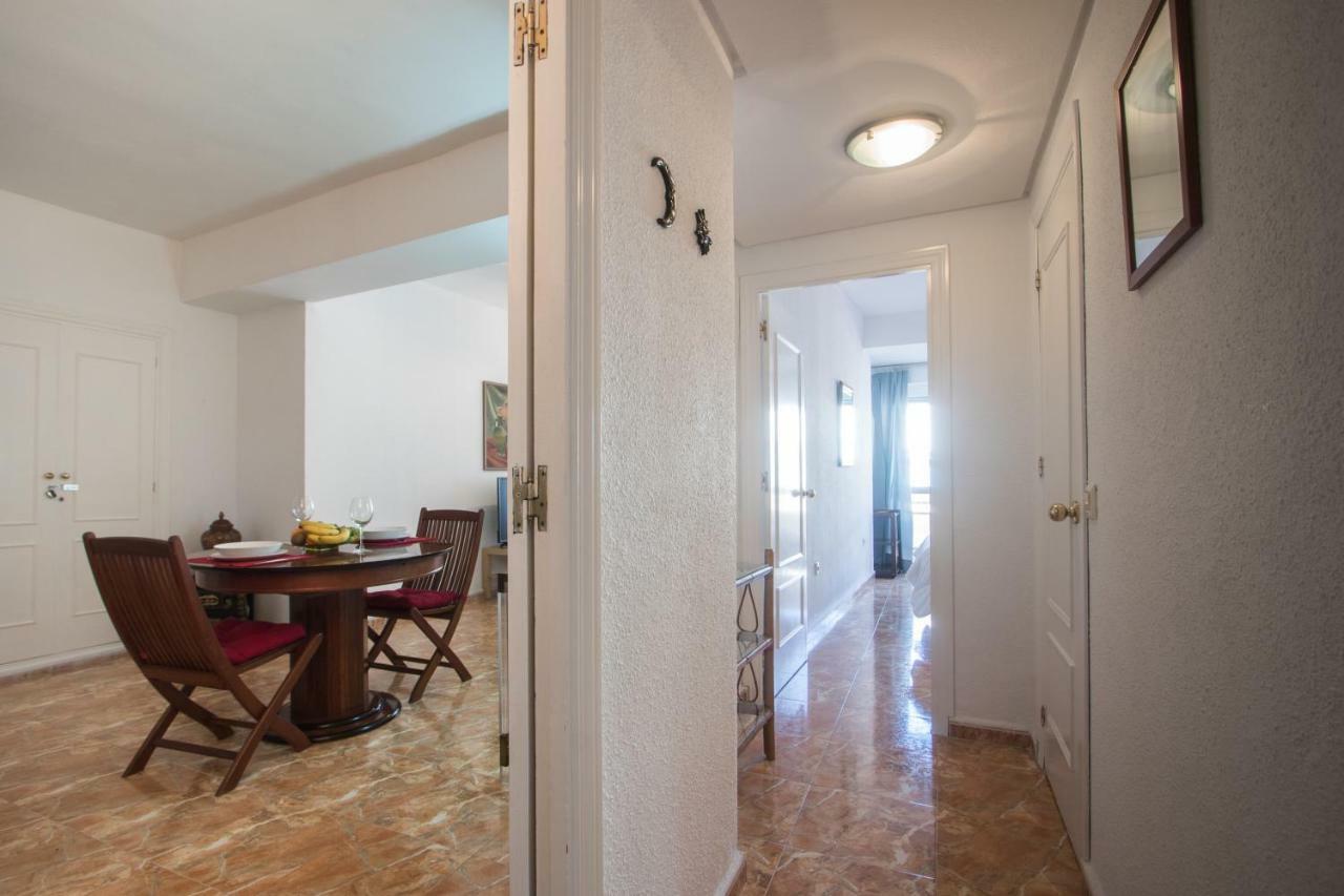Alicante Central And Beach Side Apartment Екстер'єр фото