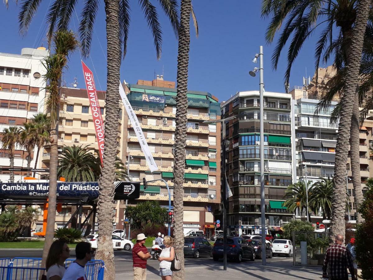 Alicante Central And Beach Side Apartment Екстер'єр фото
