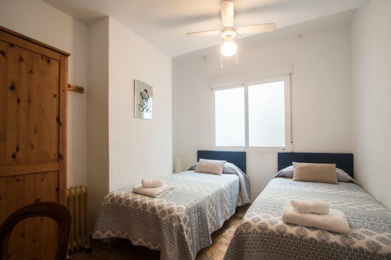 Alicante Central And Beach Side Apartment Екстер'єр фото